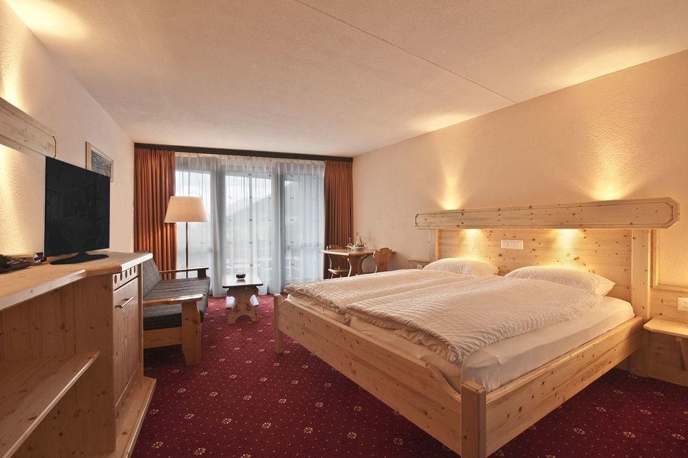 Club Hotel Rooms Only - By Mountain Hotels Davos Esterno foto