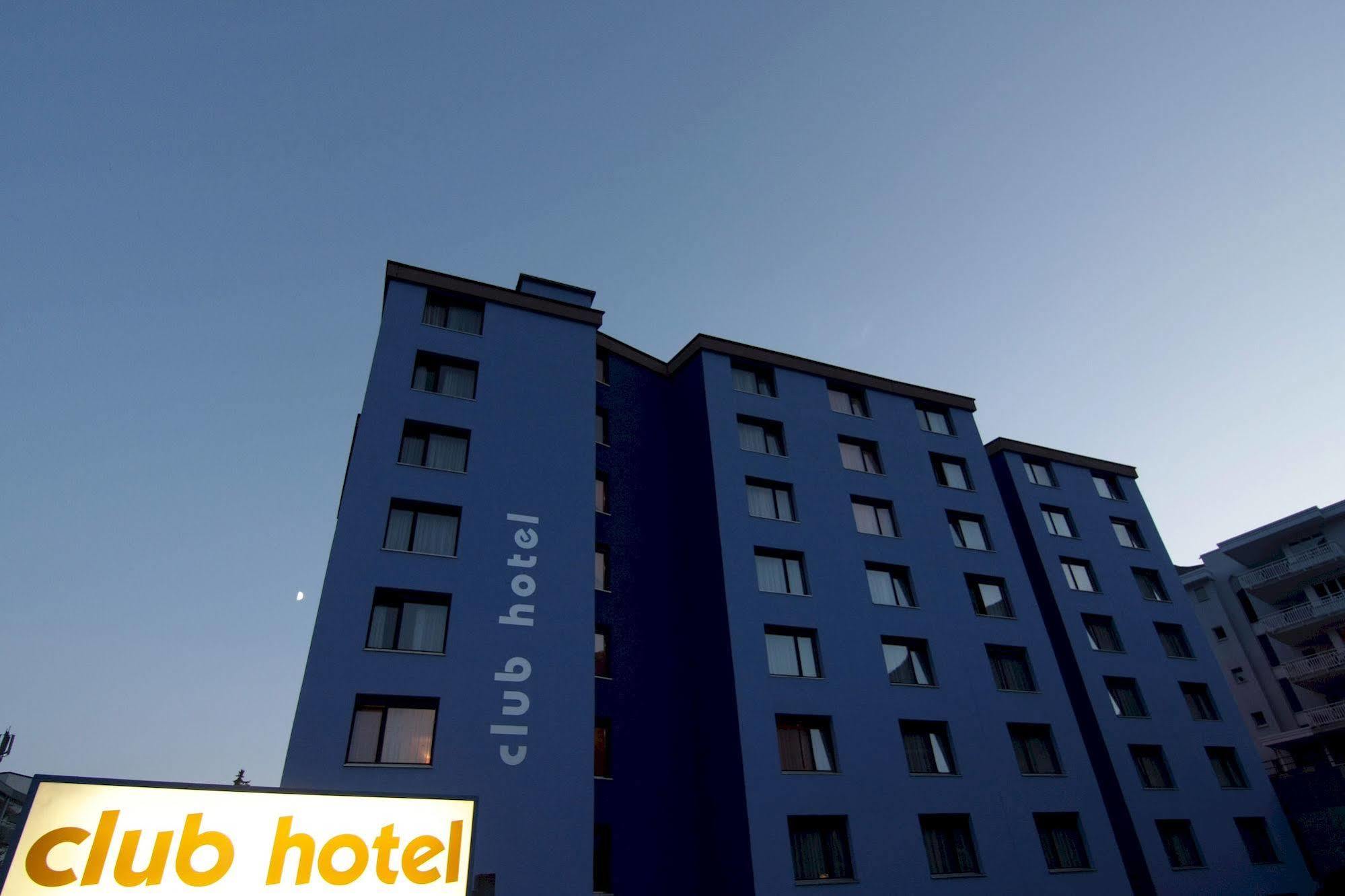 Club Hotel Rooms Only - By Mountain Hotels Davos Esterno foto